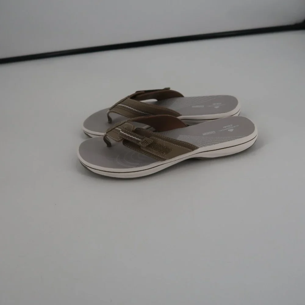 Cloud Steppers by Clarks Flip Flops Size 10 New without tags - Picture 6 of 9